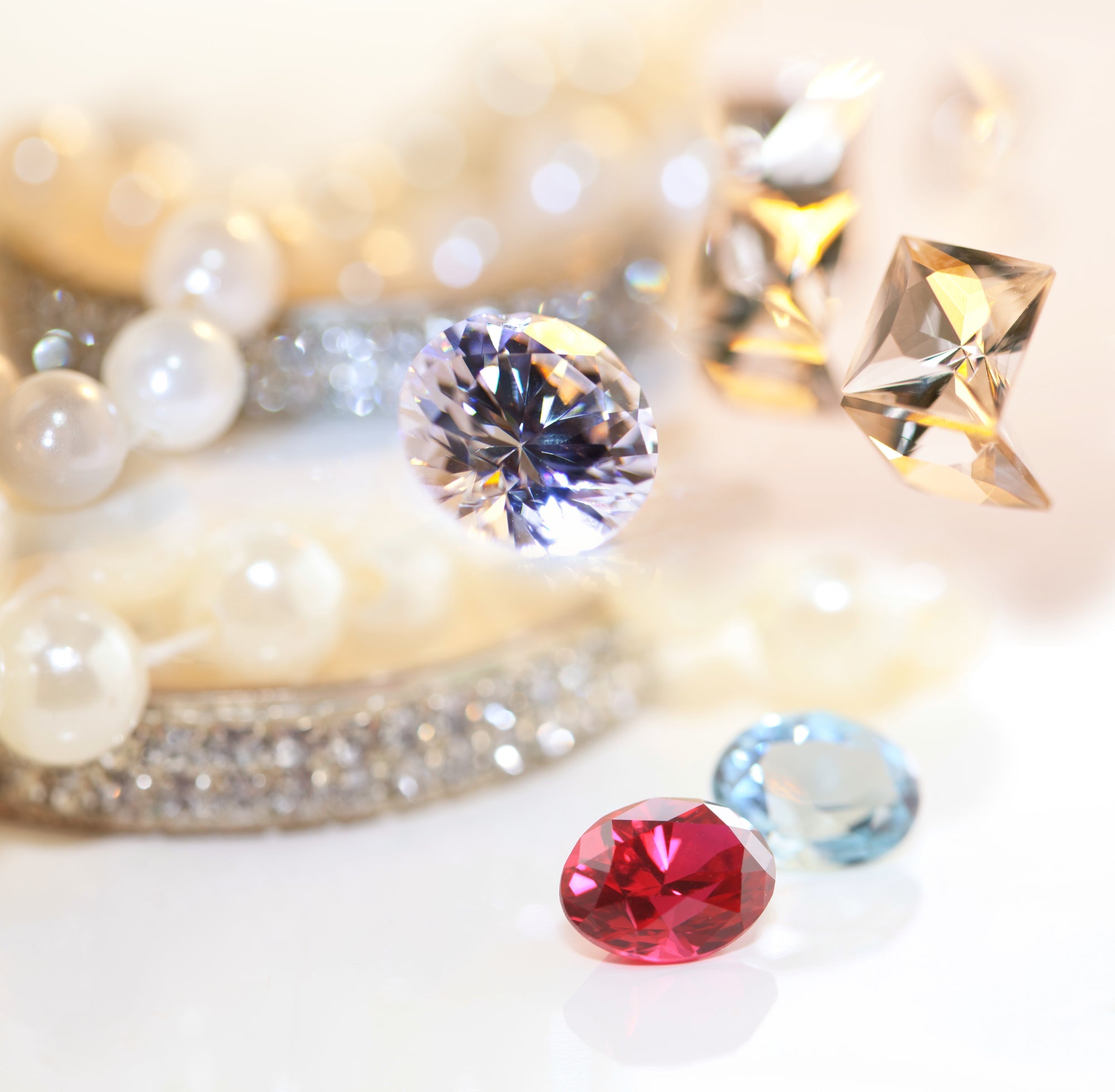 Mixing and Matching Jewelry Styles