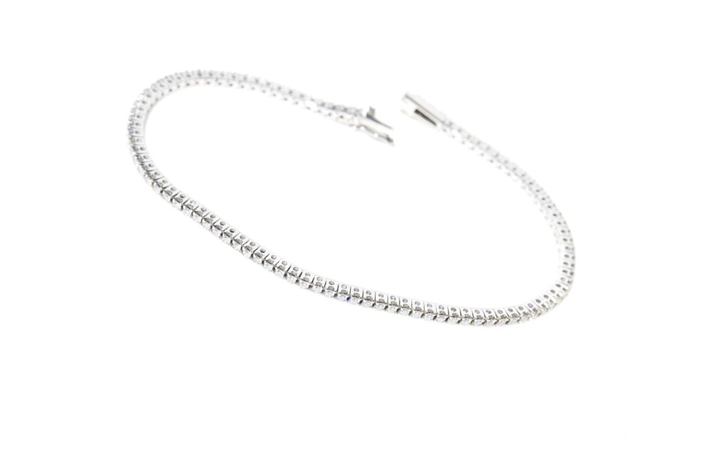 History and Uses of Diamond Tennis Bracelets
