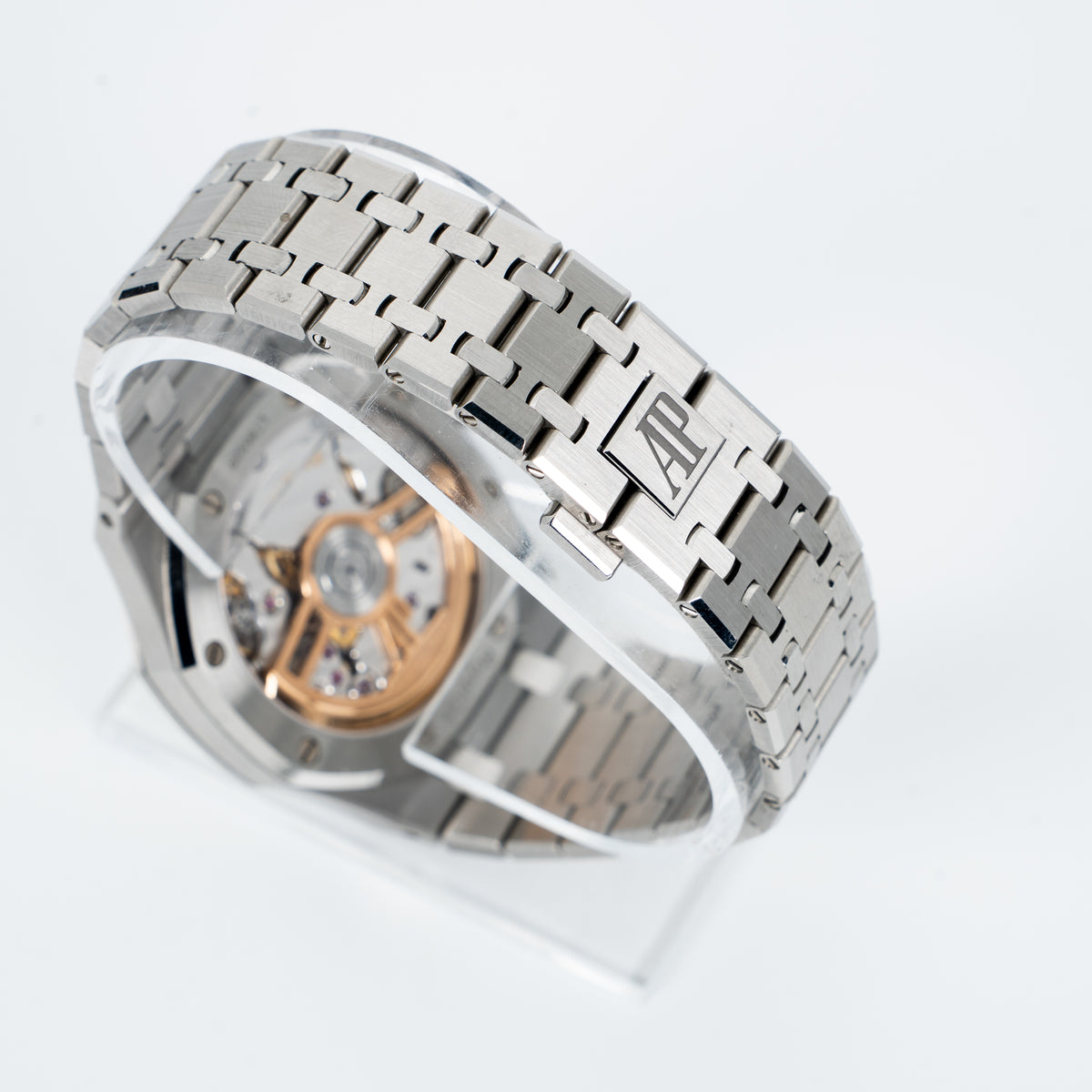 Circa 2021 Audemars Piguet Royal Oak 41mm Ref. 15500ST Silver Dial – Box & Papers