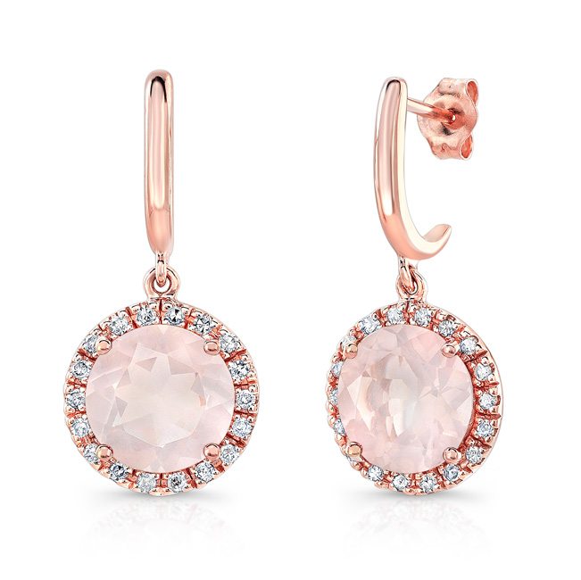 How to Match Earrings With Your Style