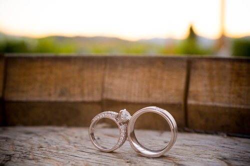 Basic Budgeting Tips for Engagement Rings