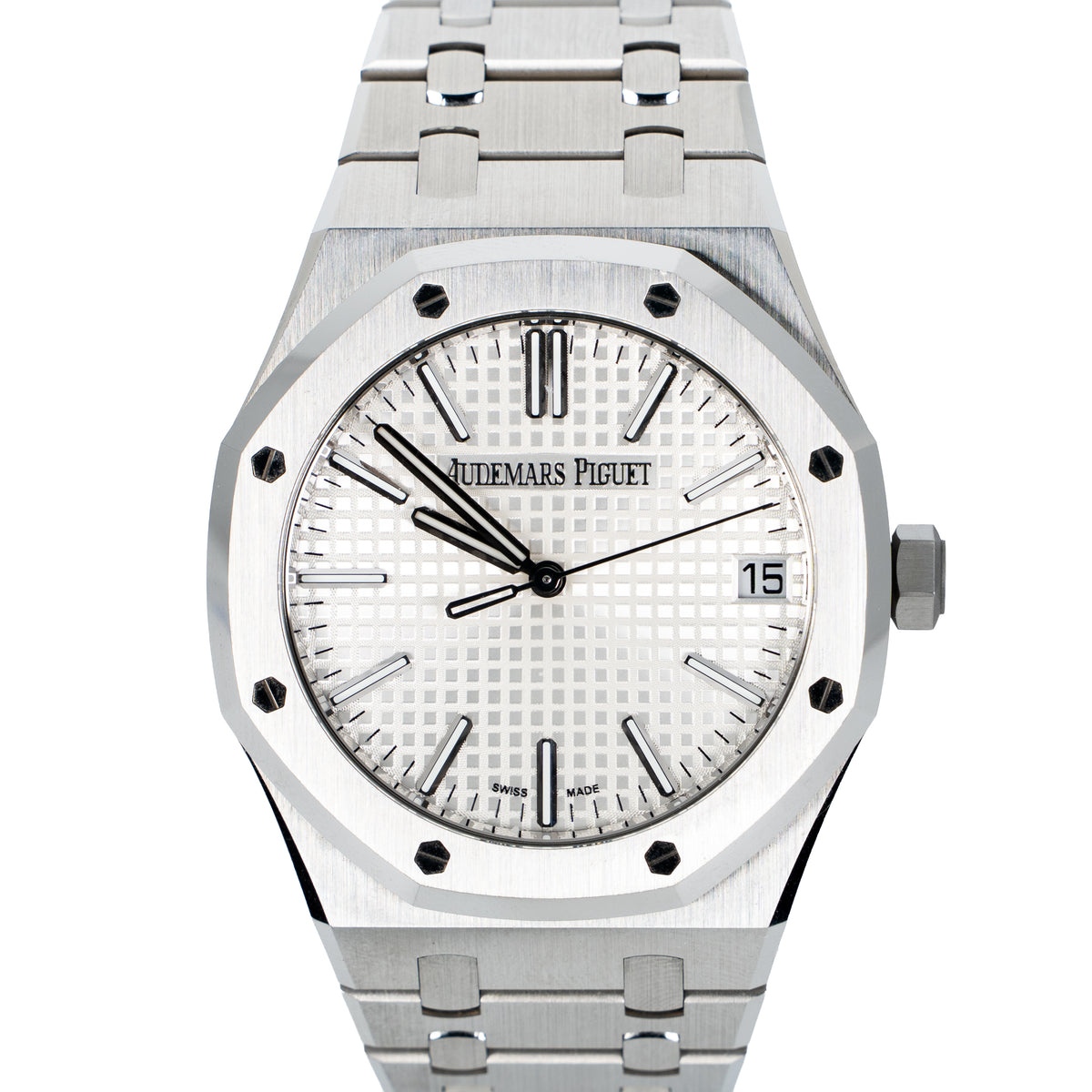 Circa 2021 Audemars Piguet Royal Oak 41mm Ref. 15500ST Silver Dial – Box & Papers