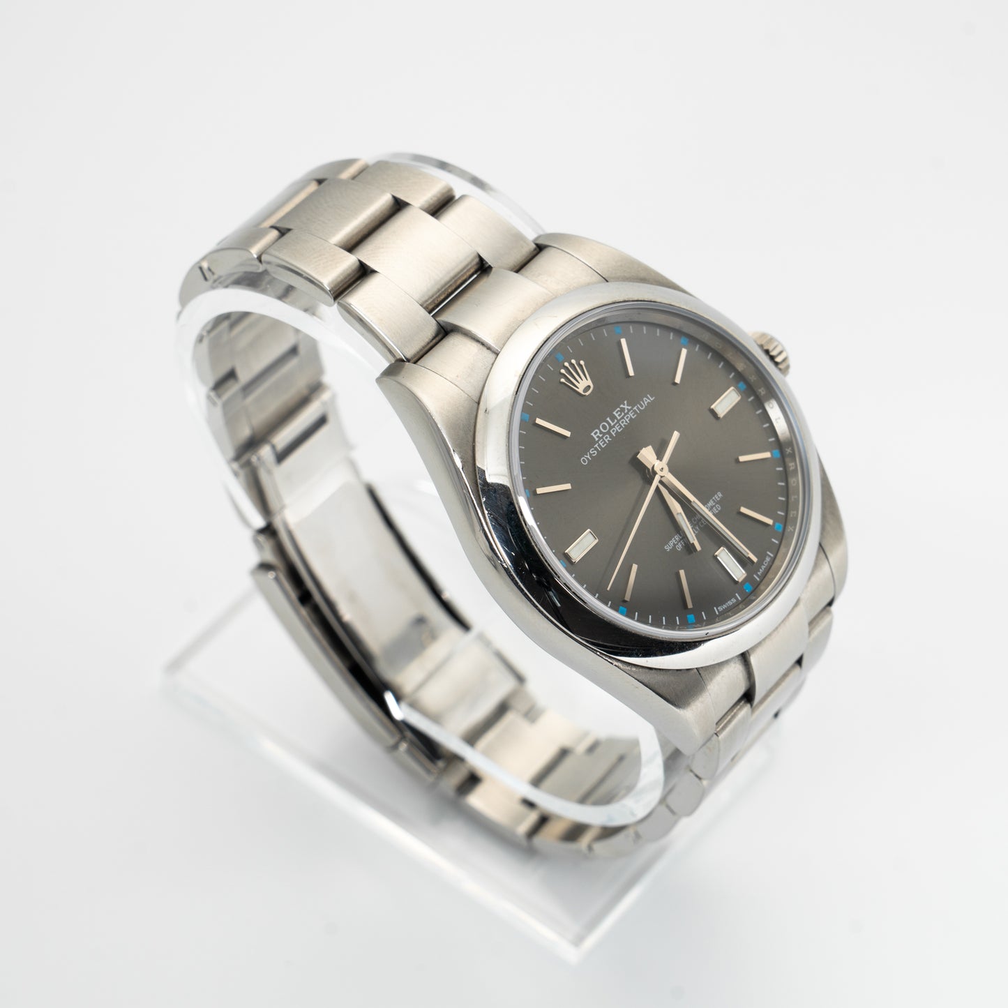 Rolex Oyster Perpetual 39 Ref. 114300
