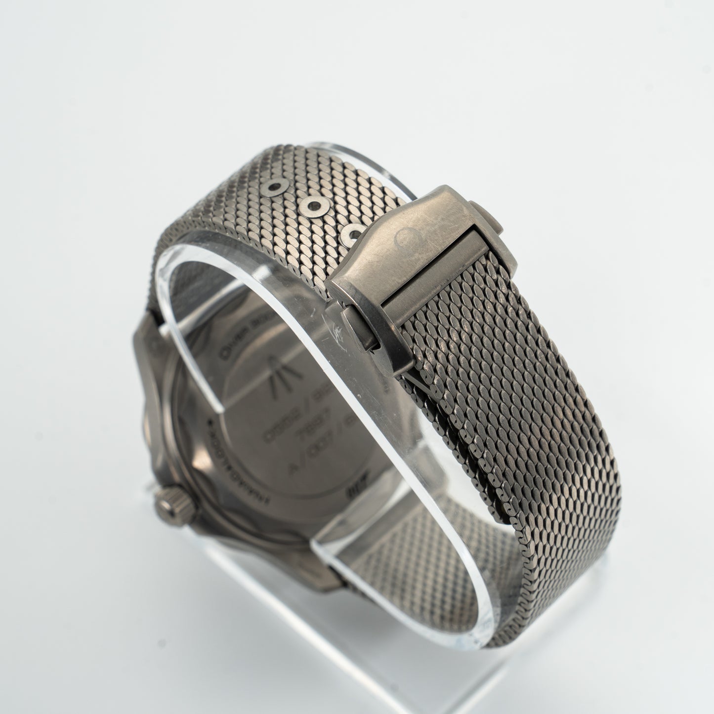 Omega Seamaster Diver 300M 007 Edition, Ref. 210.90.42.20.01.001