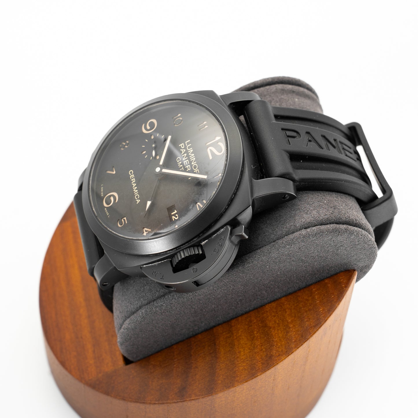 Panerai Luminor 1950 3 Days GMT “Tuttonero” PAM00438