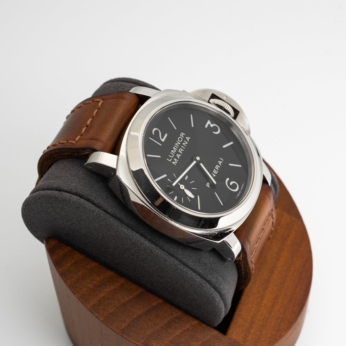Panerai Luminor Base Logo PAM00111