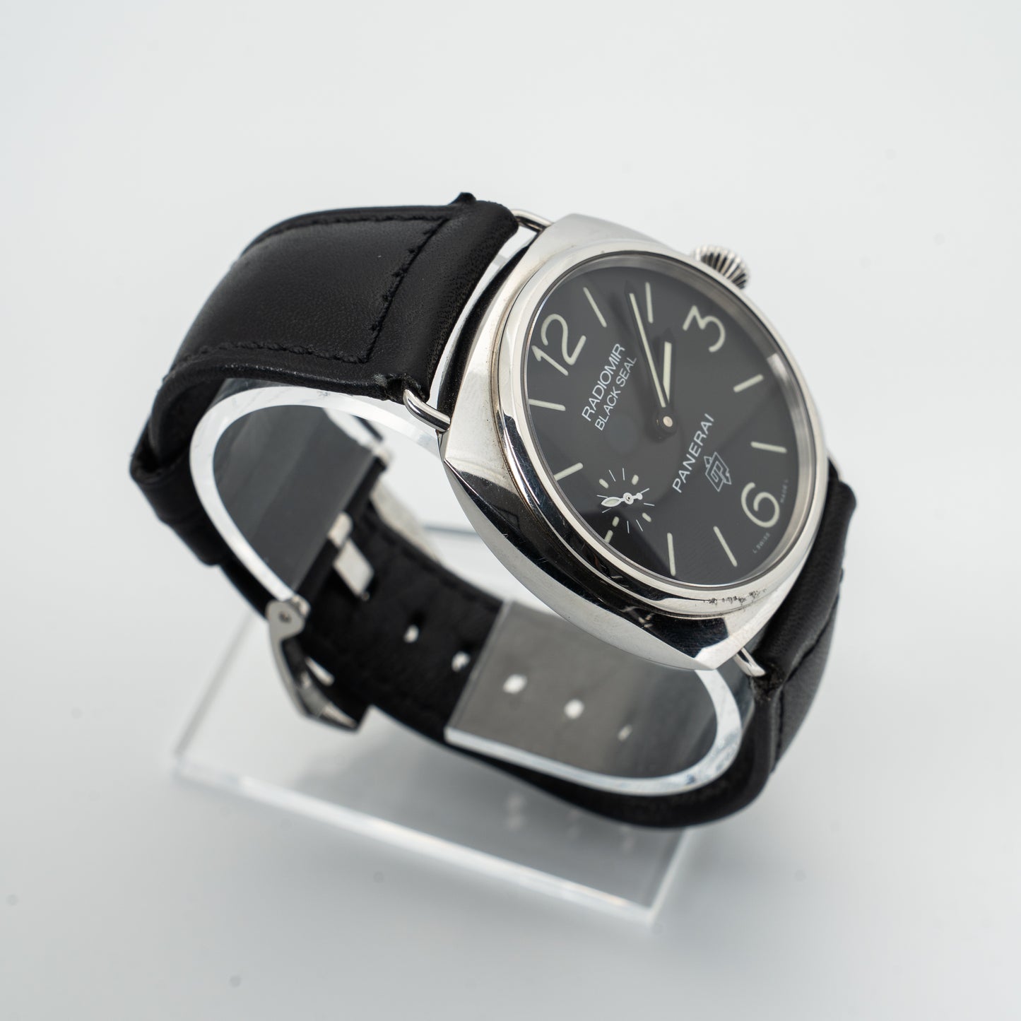 Panerai Radiomir Black Seal Logo Ref. PAM00380