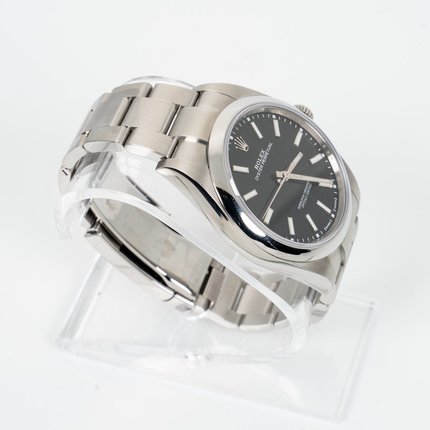 Rolex Oyster Perpetual 39 Ref. 114300
